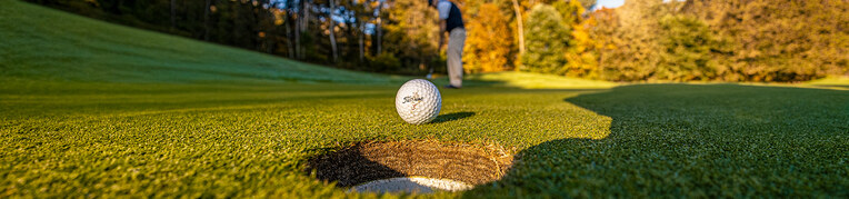 Beautiful golfing greens near me in Virginia