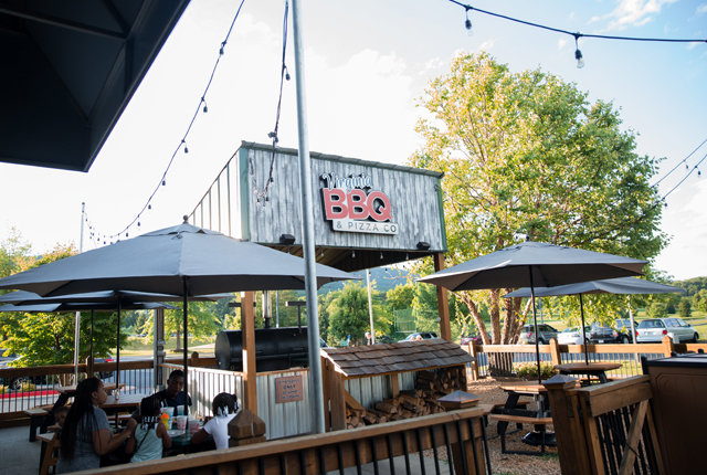 VA BBQ & Pizza Co 5
